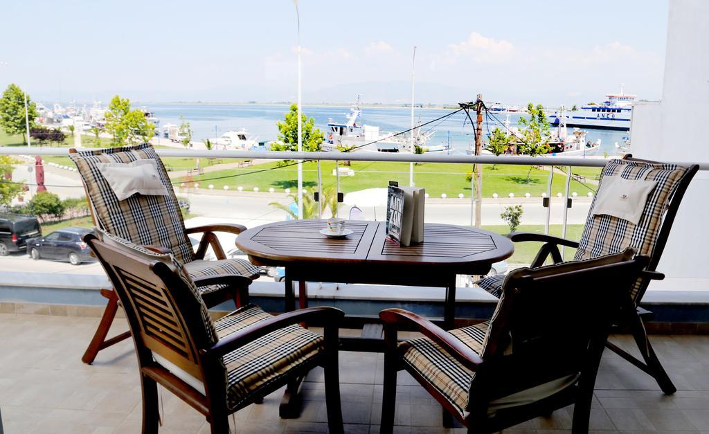 Konstantinos Luxury Apartment Keramotí Esterno foto