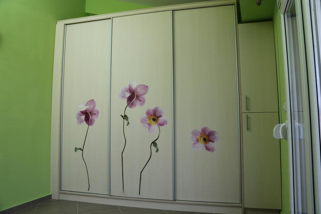 Konstantinos Luxury Apartment Keramotí Esterno foto